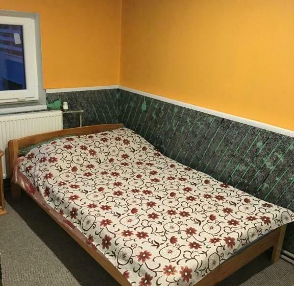 اتاق اکونومی, Tolli Hostel & Holiday House