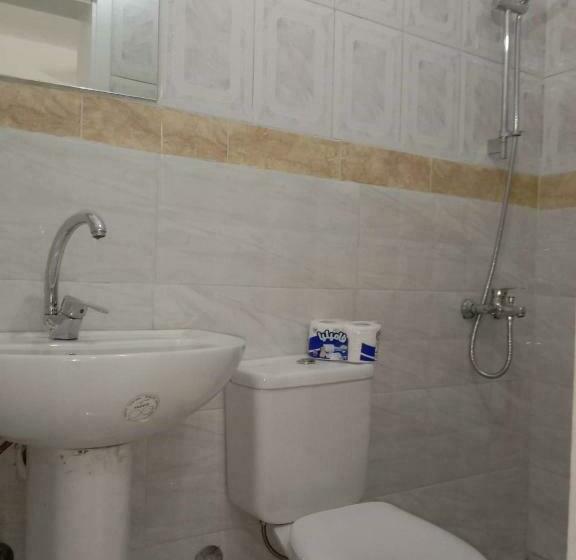 اتاق خانوادگی, Venus Hotel Luxor 日本人 大歓迎