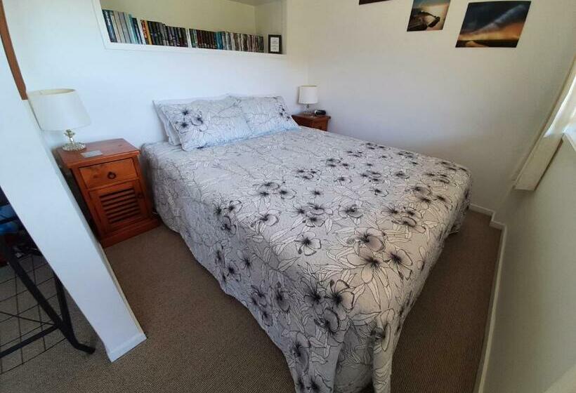 اتاق استاندارد با تخت بزرگ, A Sea View B&b