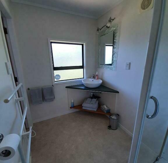 اتاق استاندارد با تخت بزرگ, A Sea View B&b