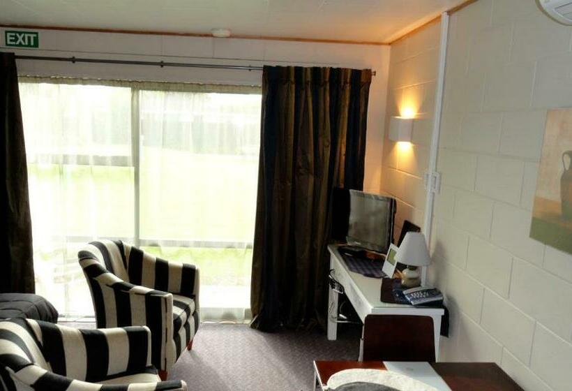 Студия Стандарт, Aarburg Airport Motel