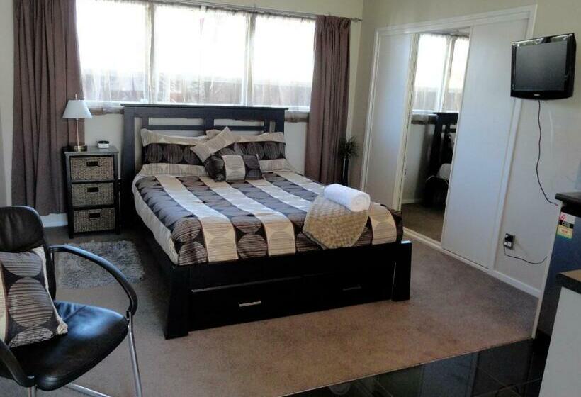 Студия Стандарт, Aarburg Airport Motel