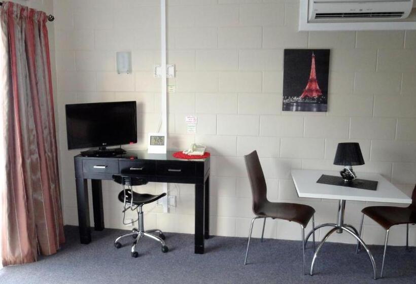 Студия Стандарт, Aarburg Airport Motel