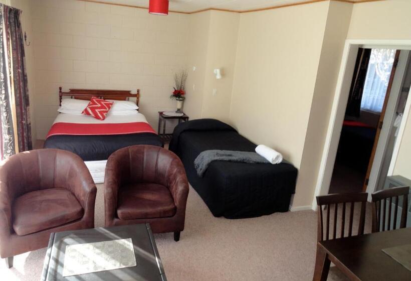 Семейный Номер, Aarburg Airport Motel