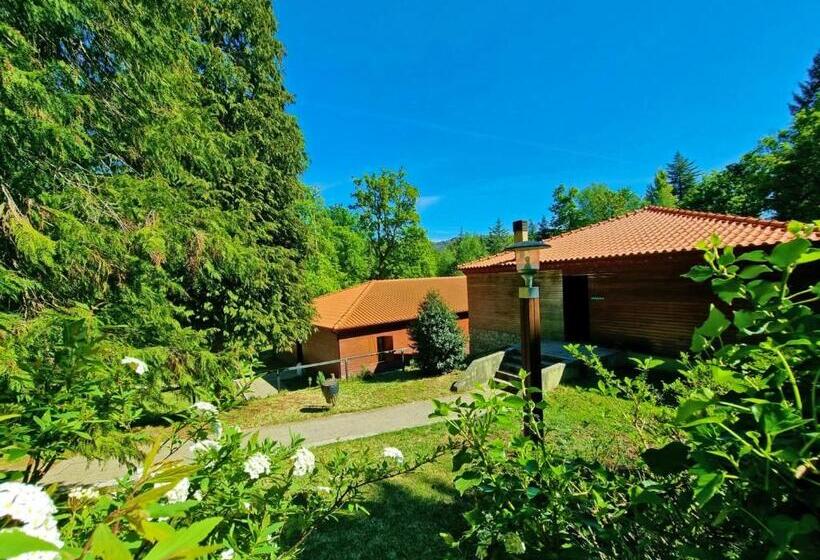 غرفة عائلية, Hi Geres   Pousada De Juventude Do Gerês