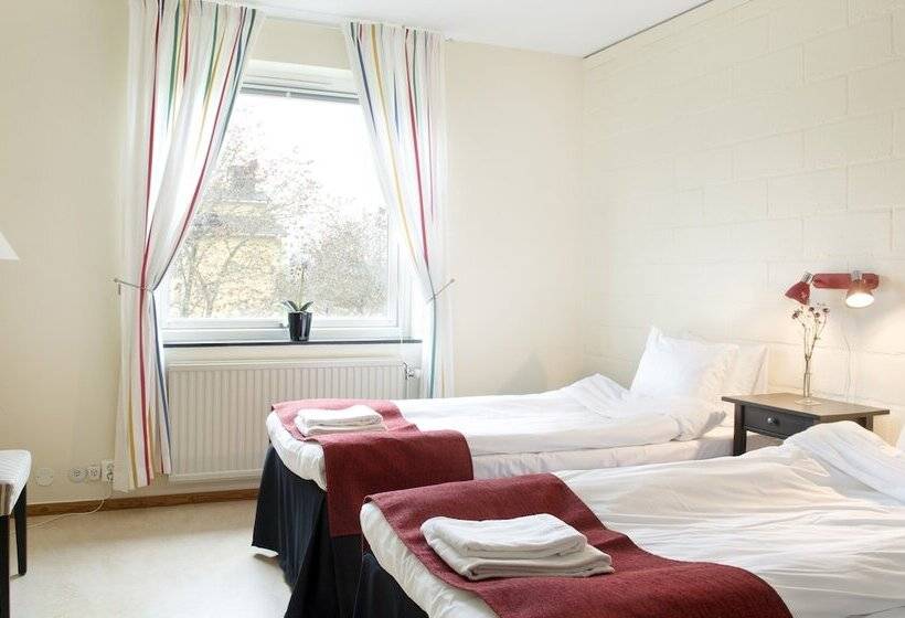 Номер Стандарт, Ljungskile Folkhögskola Kurs & Konferens L