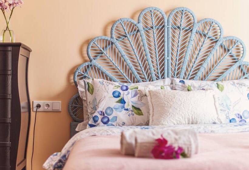 اتاق استاندارد, Sunlight House