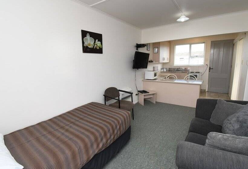 דירת חדר בסיסית, Avon Motel