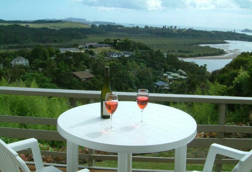 带大床的标准间, Baywaterviews