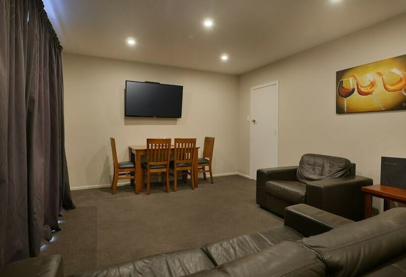 套房, Cashel Court Motel