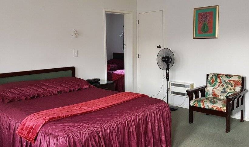 1 베드룸 패밀리 아파트, Coachman Motel