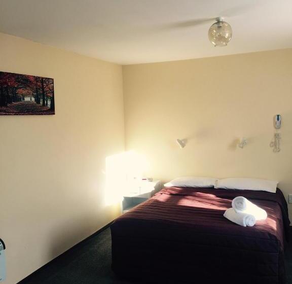 Апартаменты Deluxe 1 Спальня, Ferry Motel