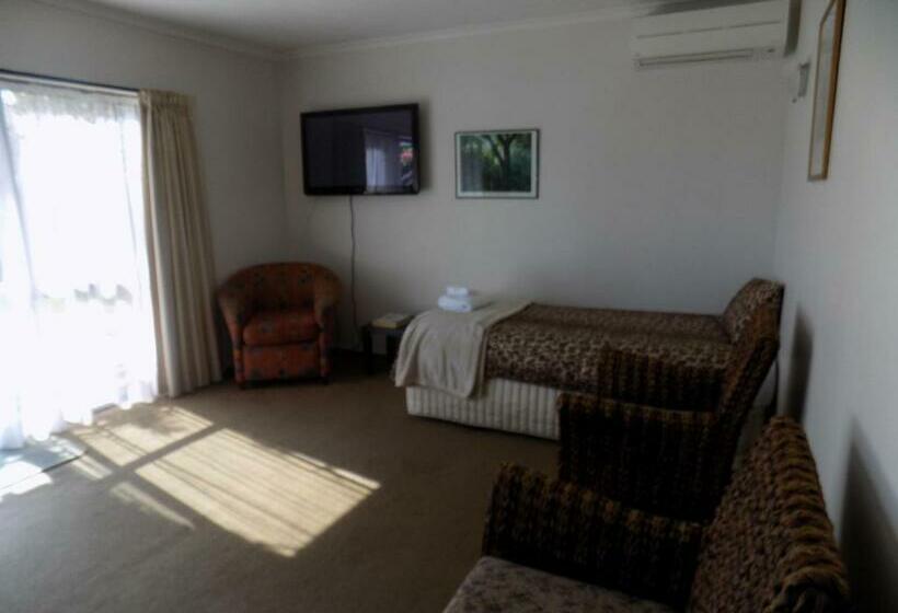 带2个卧室的公寓, Garden City Motel