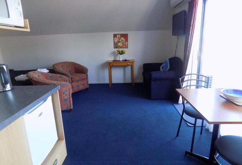 إستوديو قياسى سرير كينج, Garden City Motel