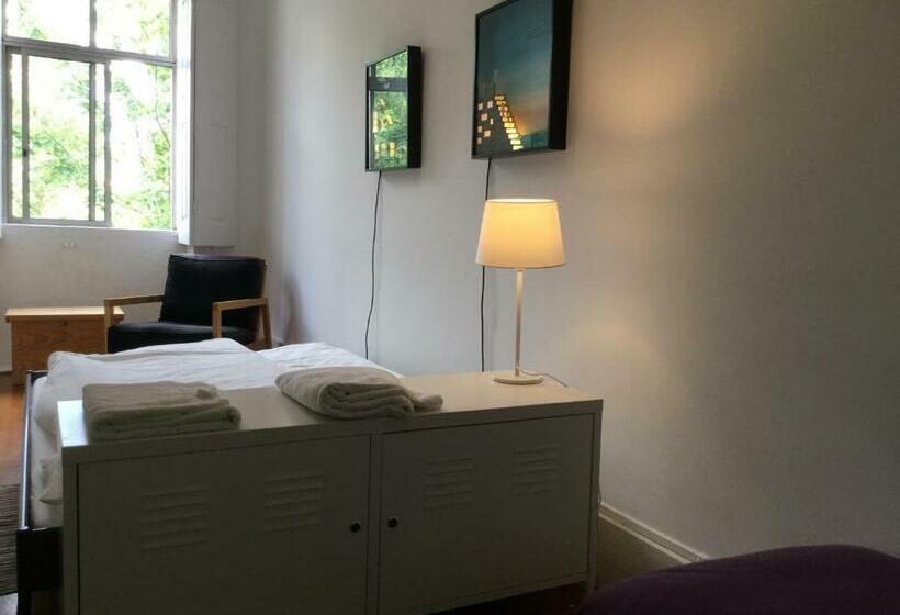 اتاق استاندارد, Hostel Alegria
