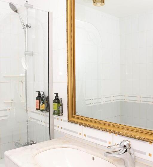 Семейный Номер, Grand Hotel Saltsjöbaden