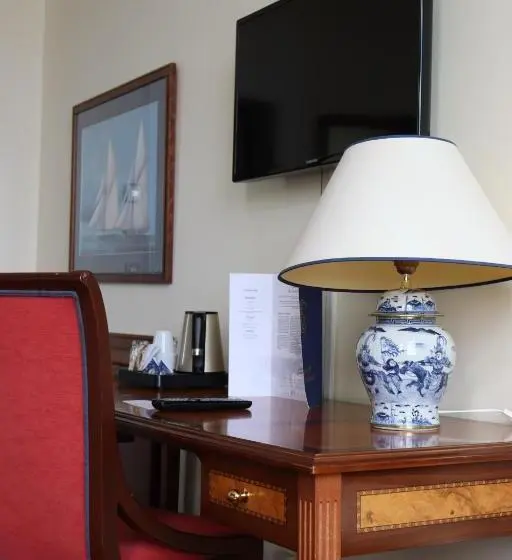 Standard-huone, Grand Hotel Saltsjöbaden
