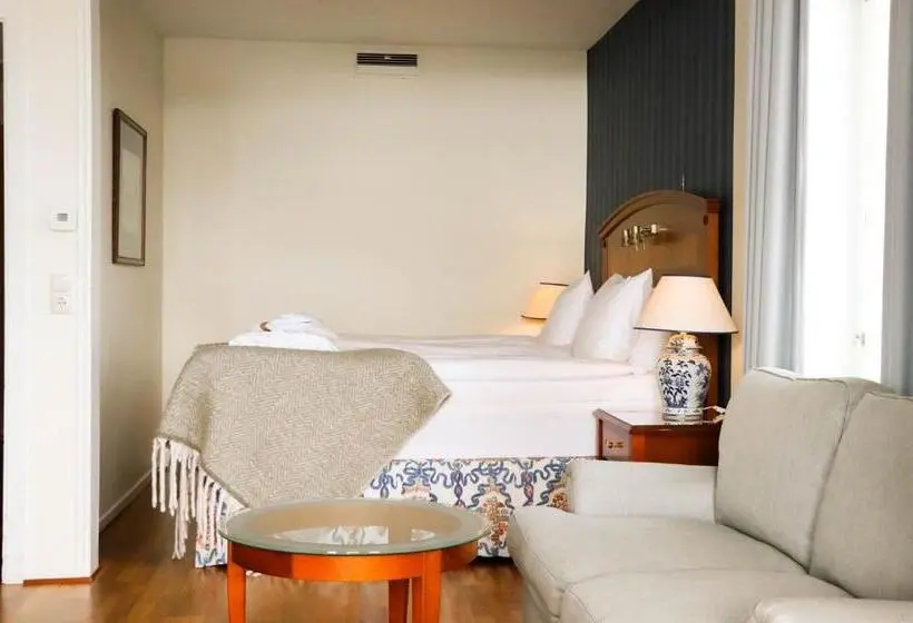 Deluxe-huone Merinäkymä, Grand Hotel Saltsjöbaden