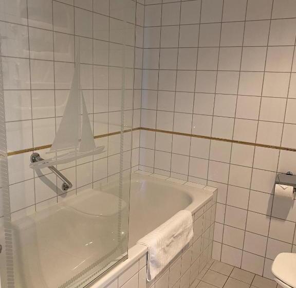 Номер Deluxe, Grand Hotel Saltsjöbaden