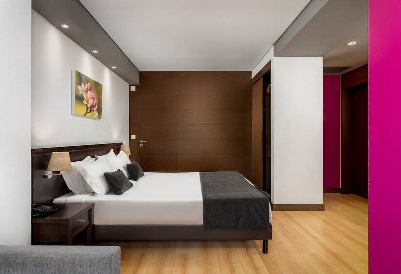 اتاق استاندارد, Luena