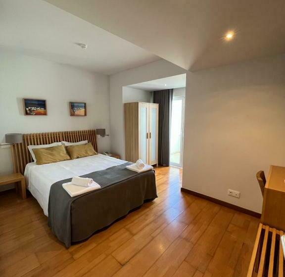 غرفة قياسية, Paulo Vi