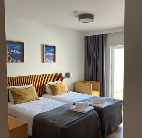 غرفة قياسية, Paulo Vi