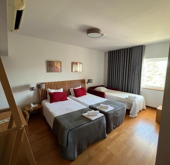 غرفة قياسية ثلاثية, Paulo Vi