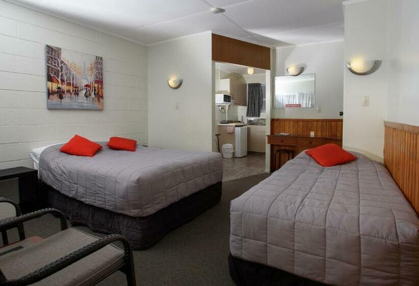 استودیوی استاندارد, Kauri Lodge Motel