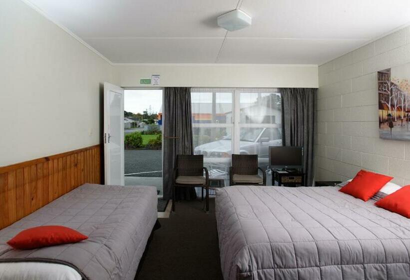 استودیوی استاندارد, Kauri Lodge Motel