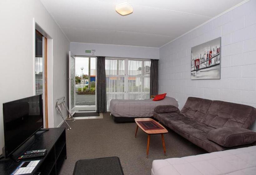اتاق خانوادگی, Kauri Lodge Motel