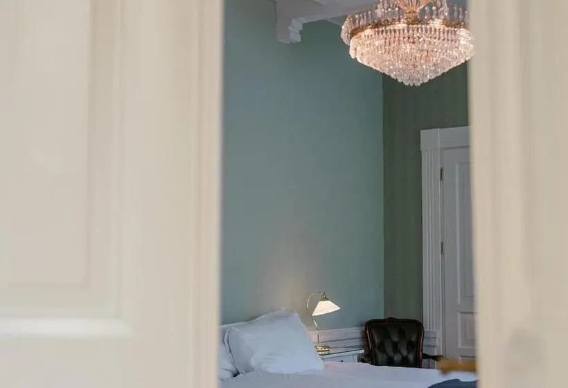 キングサイズベッドのスタンダードルーム, Kiviks Hotell
