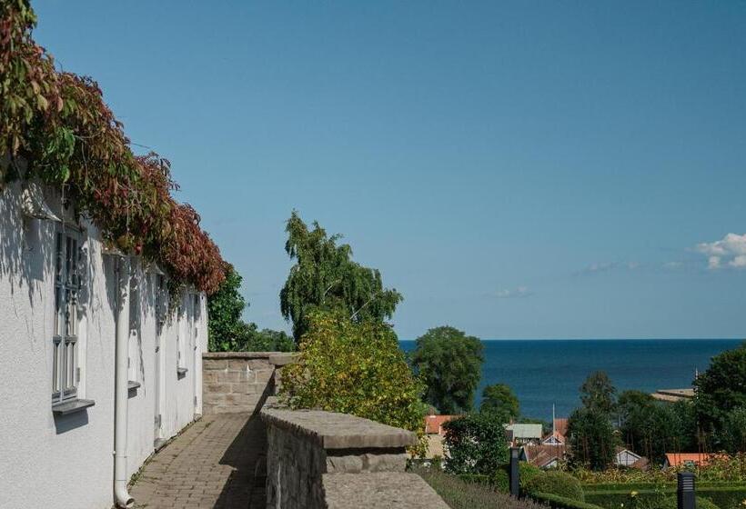 Номер Стандарт Вид на Сад, Kiviks Hotell