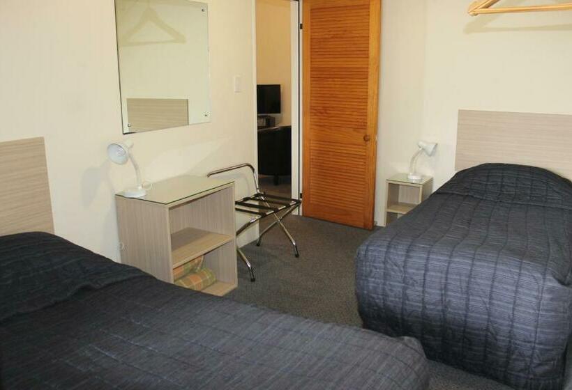 带2个卧室的公寓, Captains Quarters Motor Inn