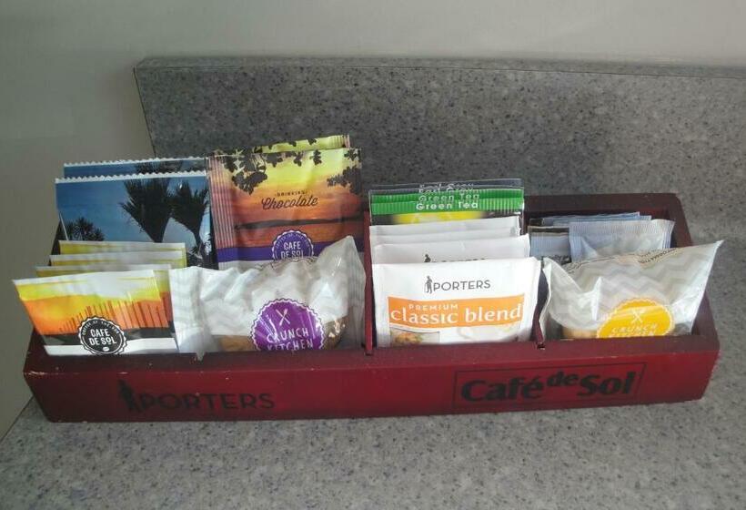 סטודיו אקזקיוטיב, Matariki Motor Lodge