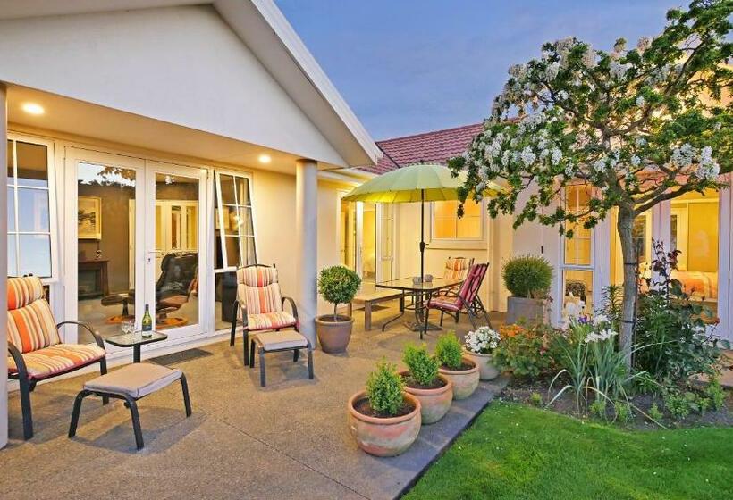 סוויטת 2 חדרי שינה, Olive House Bed And Breakfast