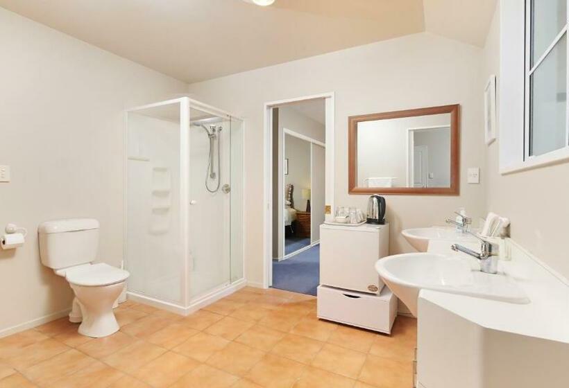 סוויטת 2 חדרי שינה, Olive House Bed And Breakfast