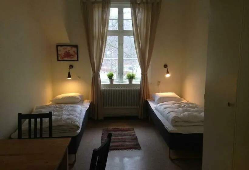 اتاق استاندارد با سرویس بهداشتی مشترک, Ronneby Brunnspark Vandrarhem Och B&b