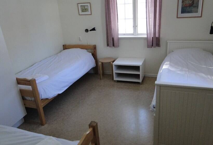 스탠다드 트리플 룸, Sunne Hembygdsgård B&b