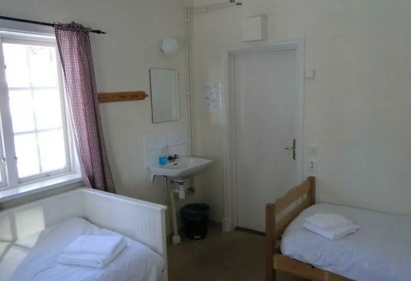 Standard Kolmen Hengen Huone, Sunne Hembygdsgård B&b