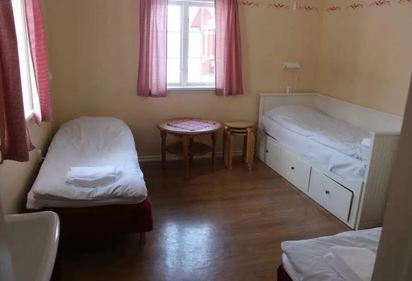Standard Kolmen Hengen Huone, Sunne Hembygdsgård B&b