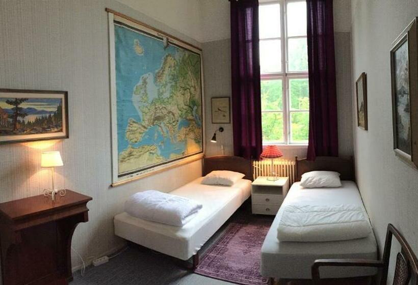 חדר סטנדרט חדר אמבטיה משותף, Tivedens Hostel Vandrarhem