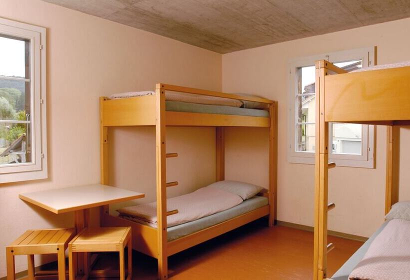 浴室共有スタンダード４人用ルーム, Avenches Youth Hostel