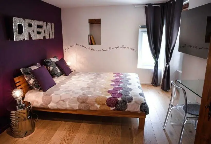 Superior-huone, B&b 7e Art