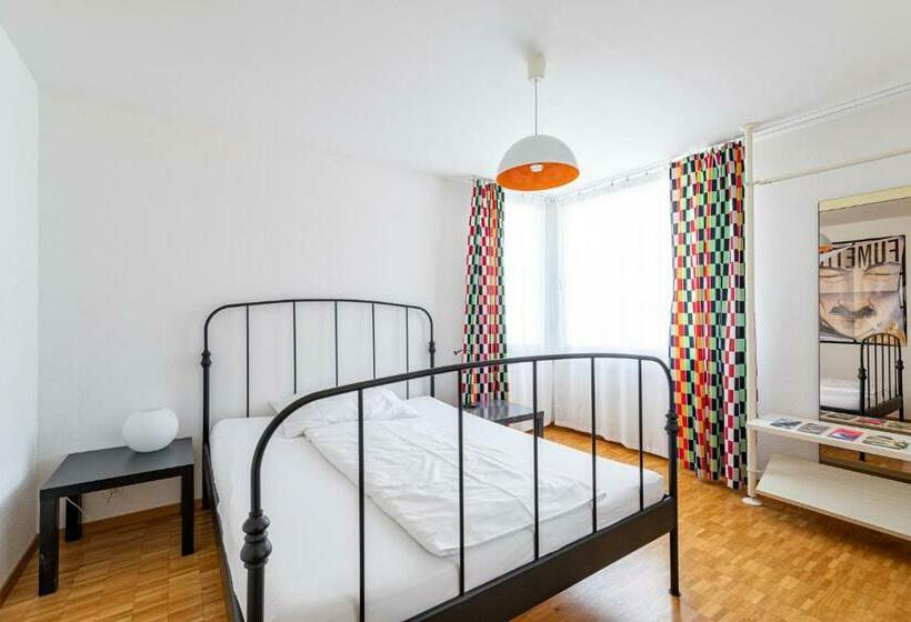 Quarto Estandar Banheiro Compartilhado, Bettstatt Neustadt