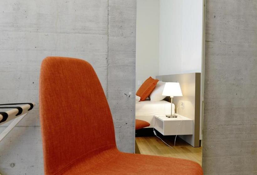 اتاق استاندارد یک تخته برای معلولان, Gästehaus Hunziker