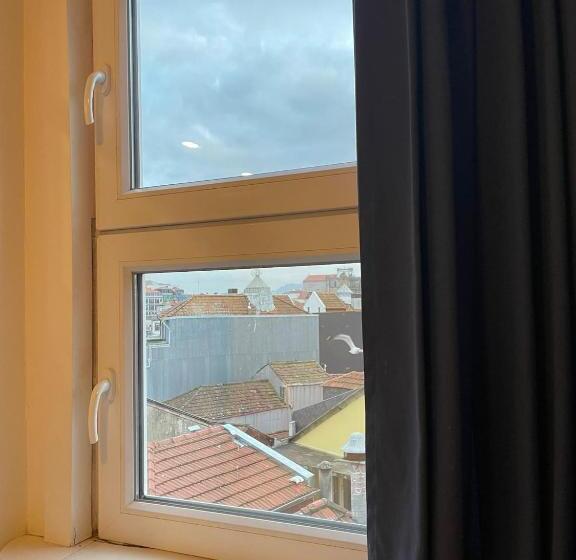 اتاق استاندارد, Linha 22