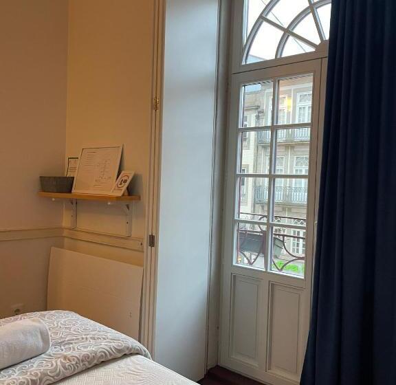 اتاق سوپریور با بالکن, Linha 22