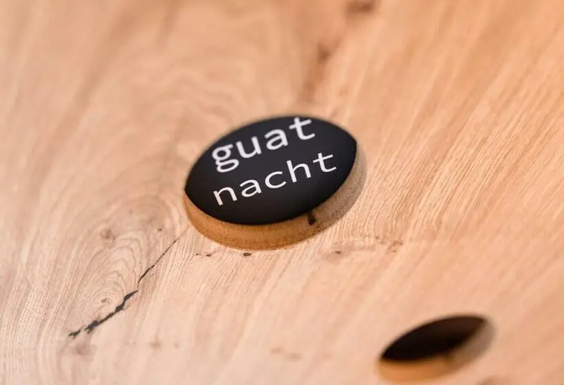 Perhehuone, Gyger Restaurant Confiserie B&b