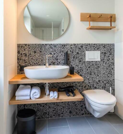 Номер Стандарт Трехместный, Gyger Restaurant Confiserie B&b