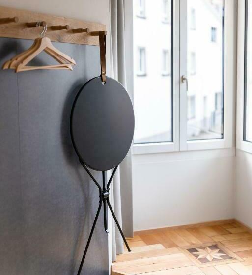 Номер Стандарт, Gyger Restaurant Confiserie B&b